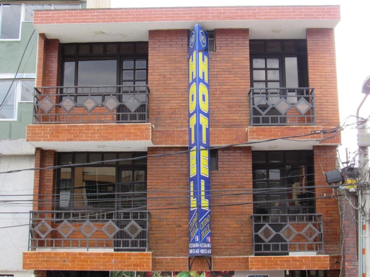 Hotel Ciudad Dulce מוניקירה מראה חיצוני תמונה